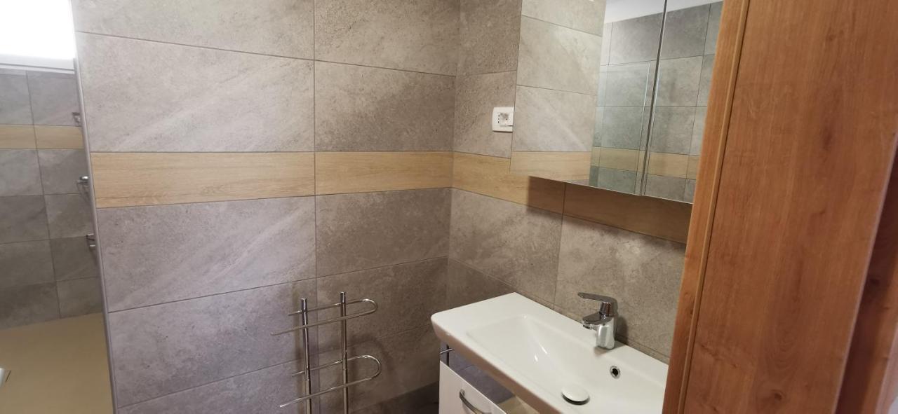 Apartmaji Tmaynka